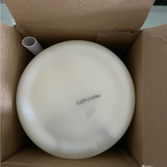 Olaplex #2 large 67.62 oz new sealed authentic bottle with pump professional sz - Picture 3 of 3